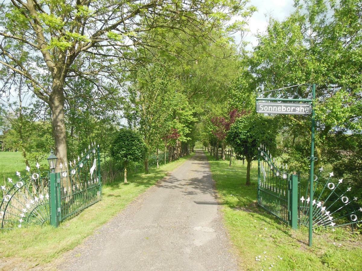 Vakantiehuisjes Landgoed Sonneborghe Kollumerzwaag Exterior foto